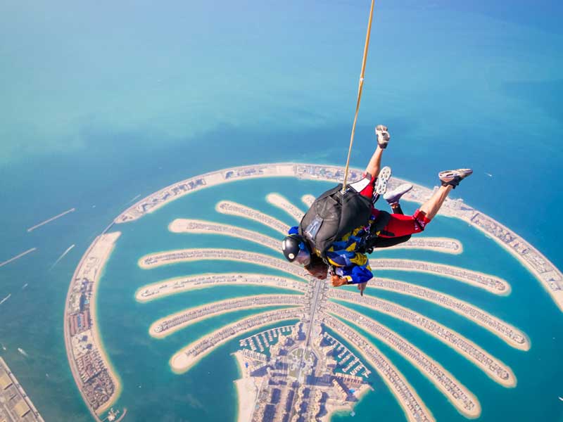 Skydiving from Palm Jumeirah